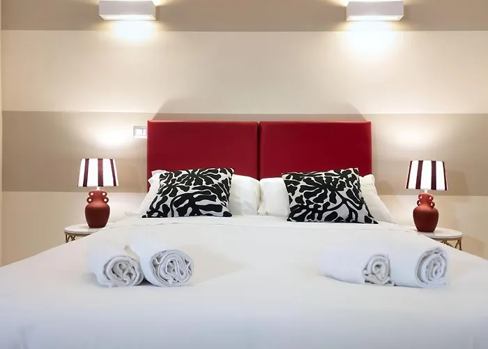 Roma Palace Suite